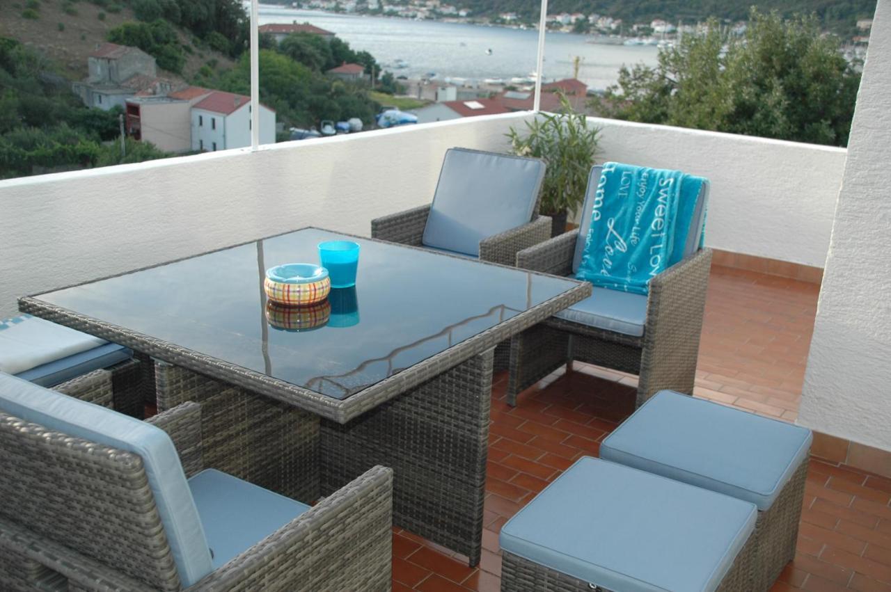 Villa Kristina Rab Supetarska Draga Ngoại thất bức ảnh