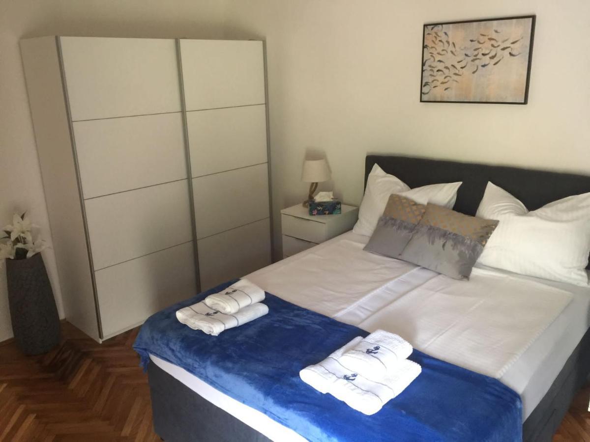 Villa Kristina Rab Supetarska Draga Ngoại thất bức ảnh