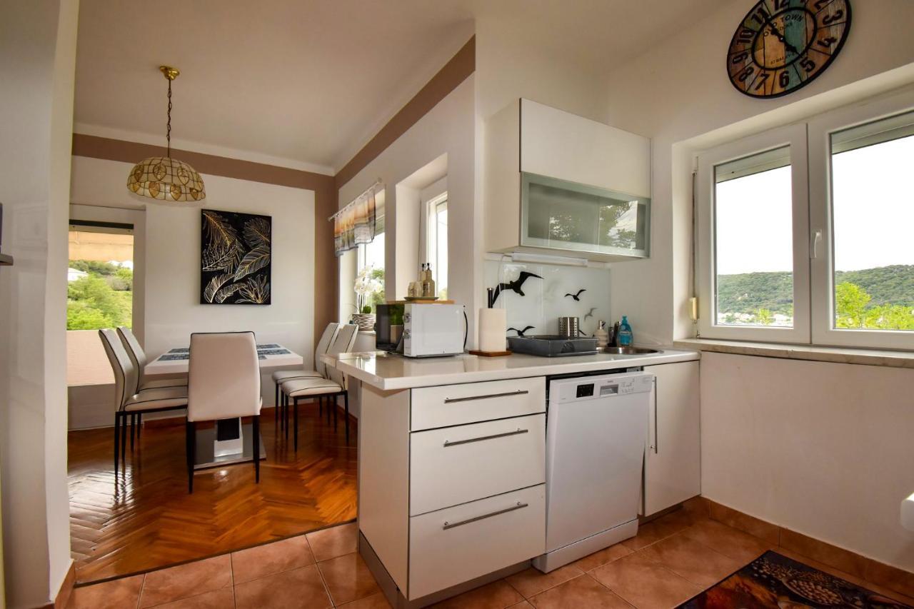 Villa Kristina Rab Supetarska Draga Ngoại thất bức ảnh